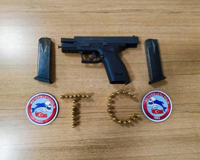 Elazığ’da Kesinleşmiş Hapis Cezası Bulunan 4 Zanlı Yakalandı