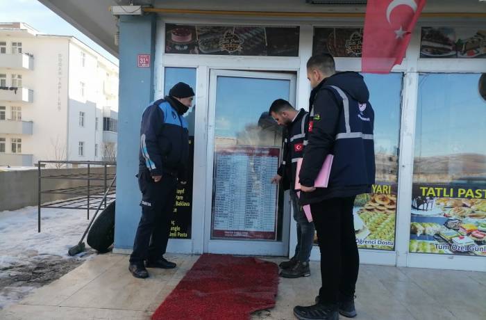 Kars’ta İşyerlerinde Fiyat Listesi Denetimi