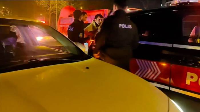 Şişli’de İki Grup Arasında Çıkan Kavgaya Polis Havaya Ateş Ederek Müdahale Etti... O Anlar Kamerada