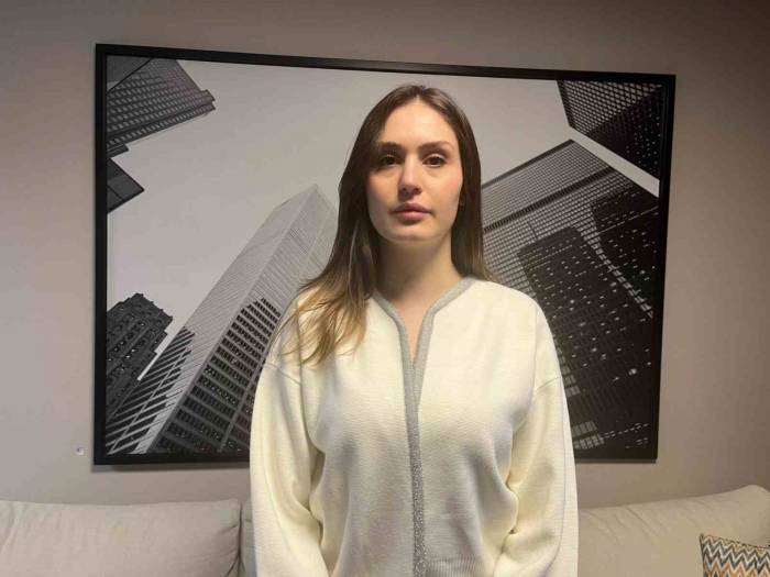 Ankara’da Saplantılı Komşu Çocukluk Arkadaşı Çıktı