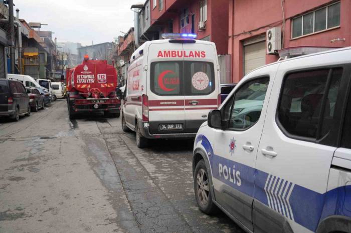 Başakşehir’de Sanayi Sitesindeki İşyerinde Art Arda Patlama