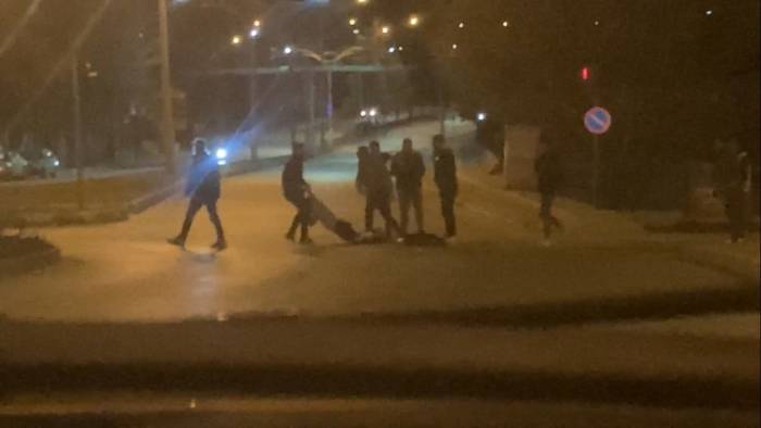 Alkollü Mekanda Çıkan Kavga Sokağa Taştı, O Anlar Kamerada