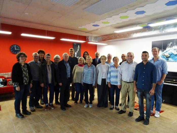 İsviçreli Sanatçılar 6 Şubat Depremleri İçin Mikrofon Başına Geçti