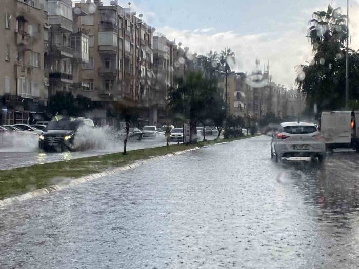 Meteoroloji’den Antalya’ya Turuncu Kodlu Uyarı