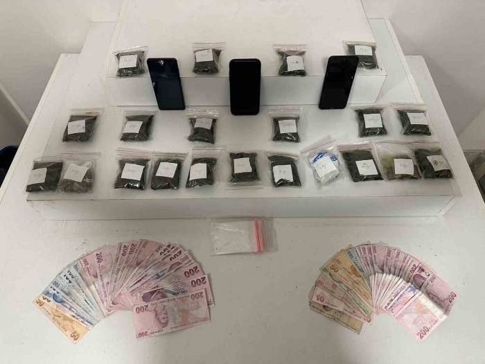 Pendik’te Uyuşturucu Operasyonu: 3 Kişi Yakalandı
