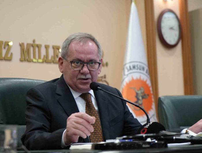 Samsun Büyükşehir Belediyesi Meclis Toplantısında Konuşan Başkan Demir, "Gönlüm Halit Doğan’ın Kazanmasından Yana" Dedi