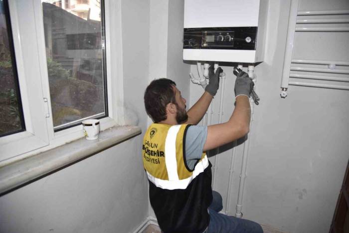 Dar Gelirli Ailelerin Evlerine ’ücretsiz Doğalgaz’ Bağlantısı