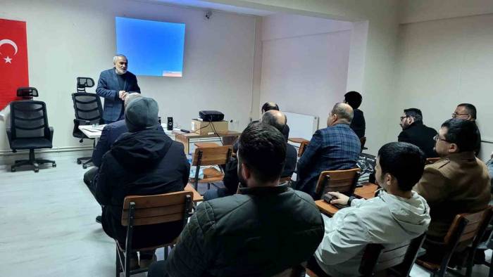 Bozdoğan’da Din Görevlileri Kursta Buluştu