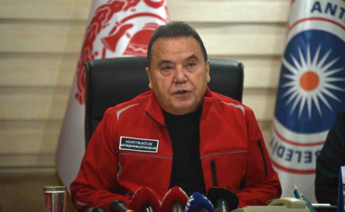 Başkan Muhittin Böcek: “Metrekareye 300 Kilogram Yağmur Düştü”