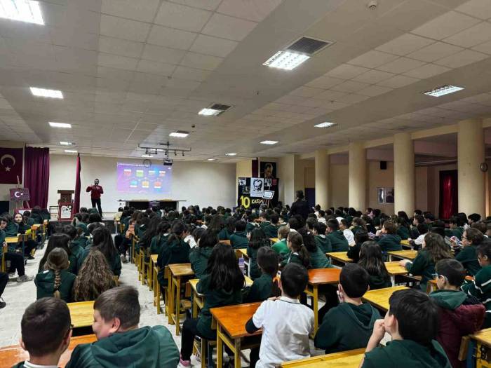 Deneyap Atölyesi Okullarda Öğrencilere Tanıtıldı