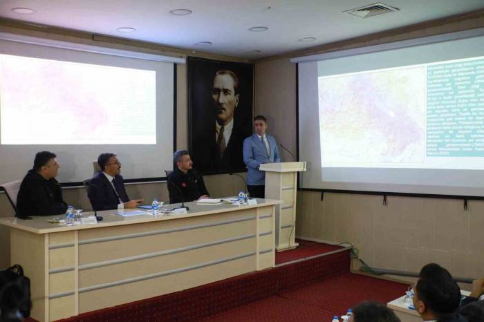 Vali Ali Çelik: "Depremlere Karşı Hazırlıklı Olmayız"