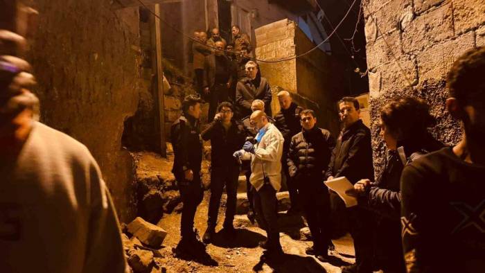 Kaymakam Kurtarma Çalışmasını Takip Etti