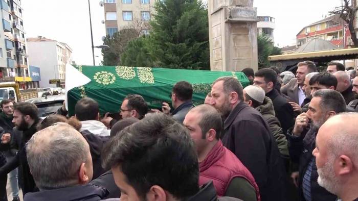 Trafik Kazasında Ölen Zeynep Cilan Toprağa Verildi