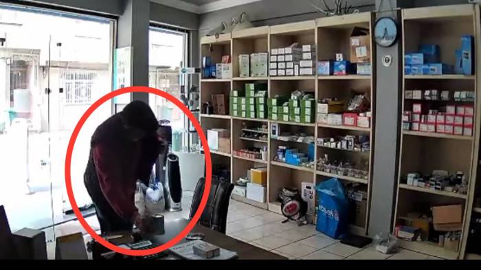 Bursa’da Vicdansız Hırsız "Pes" Dedirtti... O Anlar Kamerada