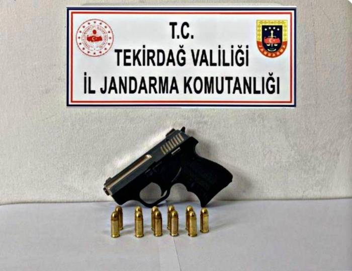 Tekirdağ’da Tabancalar Ele Geçirildi