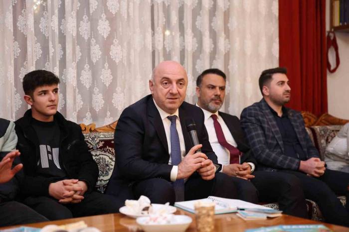 Başkan Bıyık: "Gençlerle Aramızda Her Zaman Abi-kardeş İlişkisi Olacak"