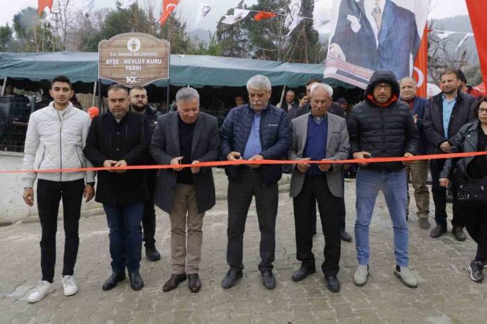 Honaz’da 14 Şubat Sevgililer Gününe Yakışır Anlamlı Açılış