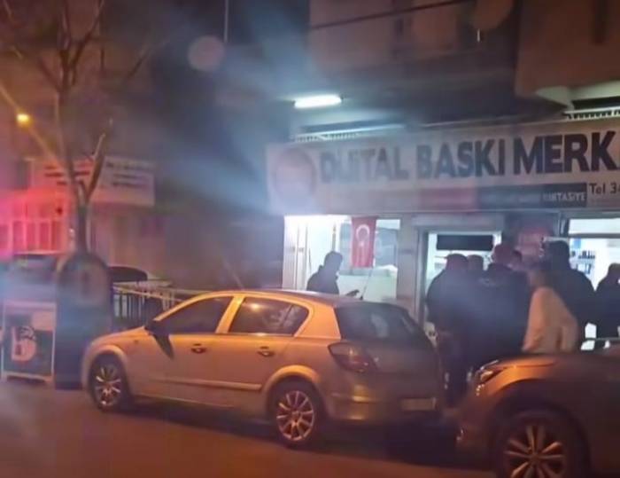 İzmir’de Kuzen Cinayeti: Tabancayı Gösterirken Yanlışlıkla Vurup Öldürdü