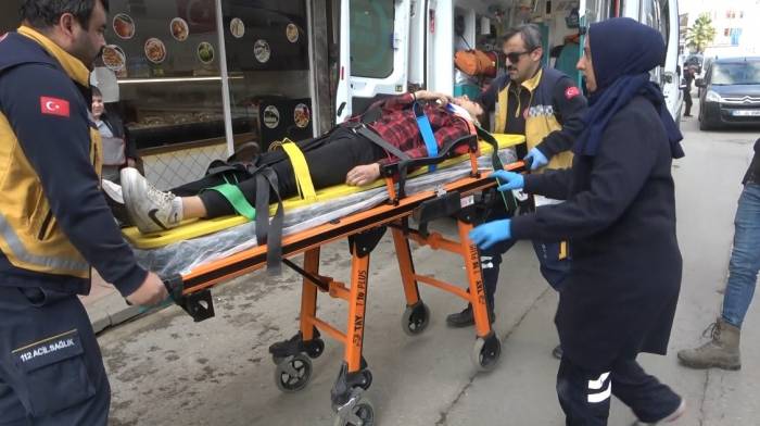 Dün Gece Ölümden Döndü, Bugün Yine Kaza Yaptı