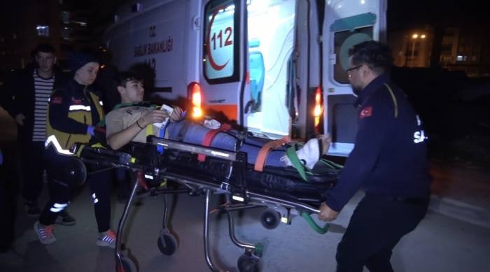 Otomobil İle Motosiklet Çarpıştı: 1 Yaralı