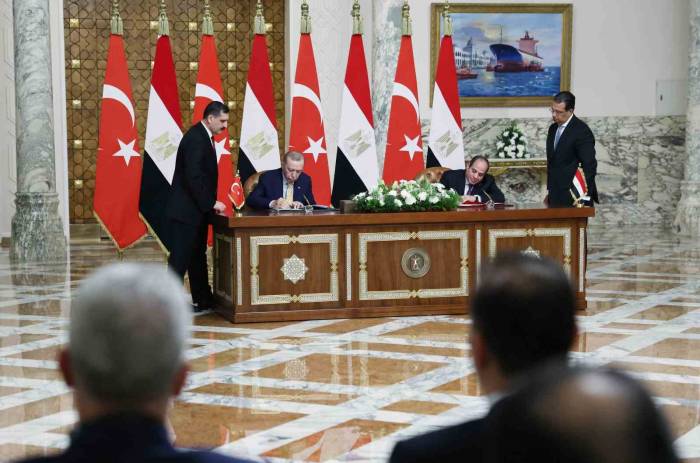 Türkiye Ve Mısır Arasında Ortak Bildiri İmzalandı