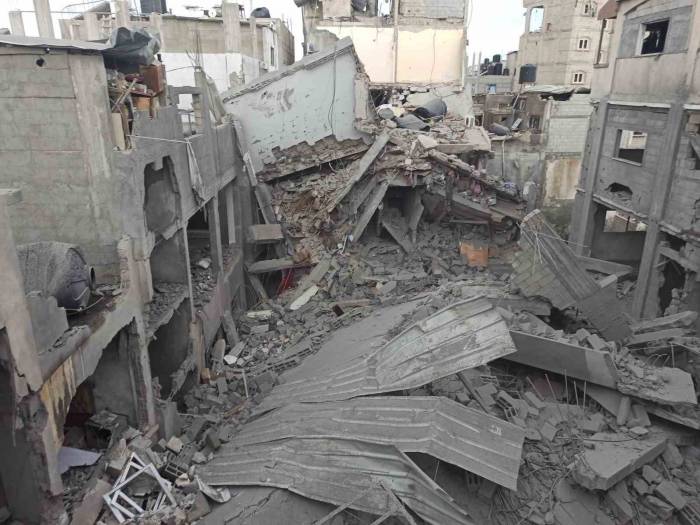 İsrail, Maghazi Mülteci Kampını Vurdu: 15 Yaralı