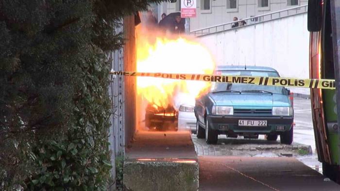 Hastane Önünde Şüpheli Valiz Alarmı