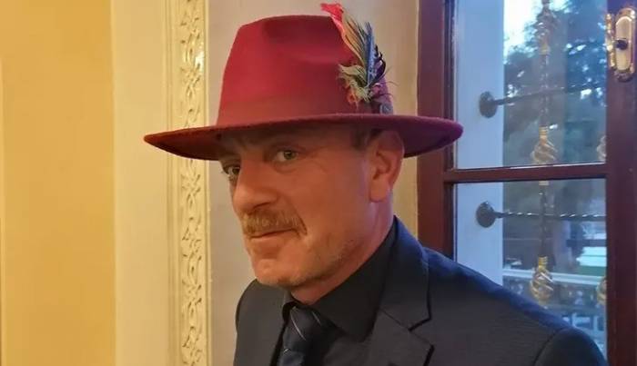 ’bakımlı İmam’ Sıra Dışı Muhtarlık İçin Adaylığını Açıkladı