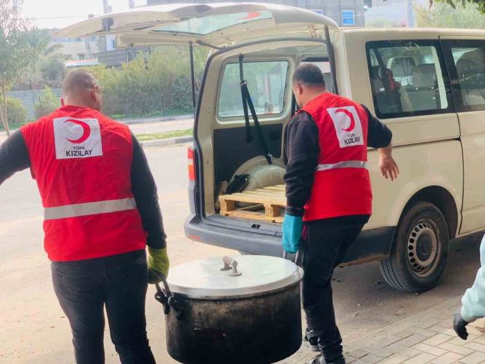 Kızılay’ın Gazze’deki Yeni Aşevi Bin Aileye Sıcak Yemek Sağlıyor