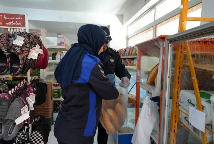 Seydikemer’de Ekmek Gramajları Denetlendi