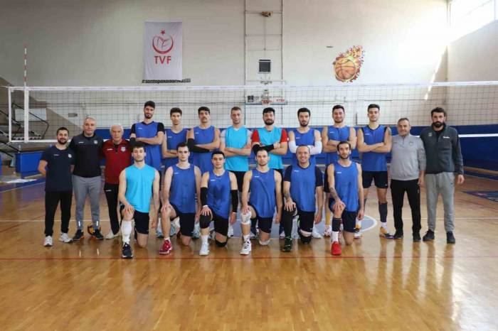 Nazilli Belediyspor Voleybol Takımı Final Maçlarına Hazırlanıyor