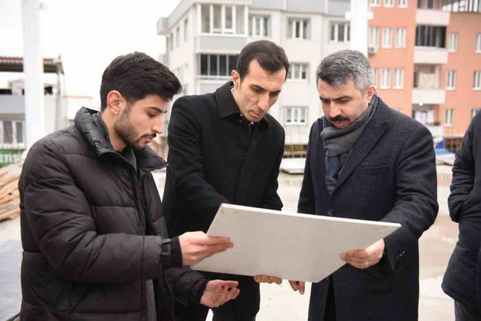 Başkan Yılmaz, Bağlaraltı Pazar Yerini İnceledi