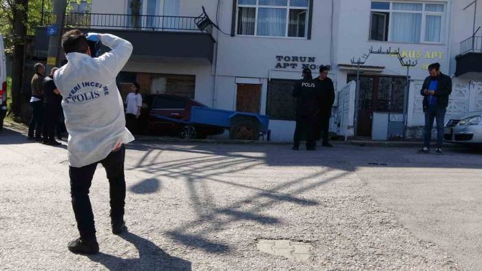 Ağabeyinin Boğazını Ve Cinsel Organını Kestiği İddia Edilen Sanık: "Kontrol Bende Değildi"