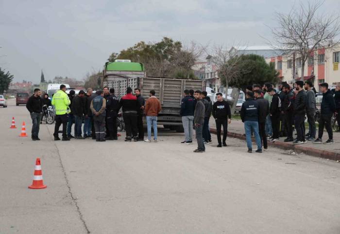 Ölümlü Kazayı Film Gibi İzlediler