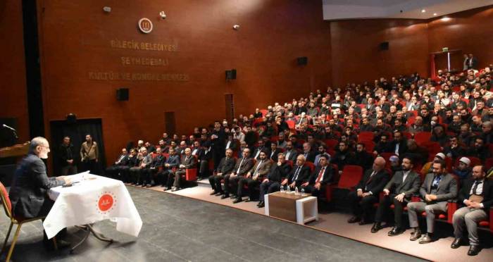 Din Görevlileri Buluşmasında Önemli Konular Görüşüldü