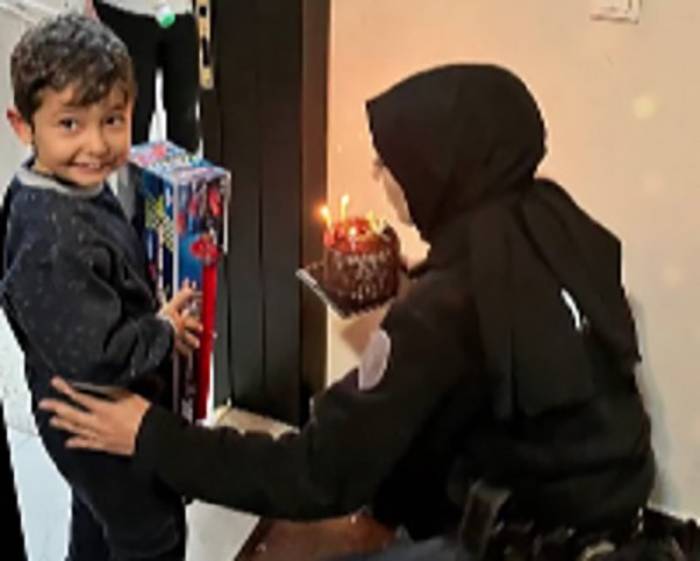 Polis Abla Ve Ağabeylerinden, Küçük Polat’a Doğum Günü Sürprizi