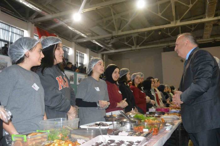 Ordu’da Filistin İçin ’hayır Çarşısı’ Kuruldu