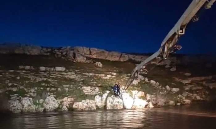 Şanlıurfa’da Beton Pompasının Hortumu İle Kurtarma Operasyonu