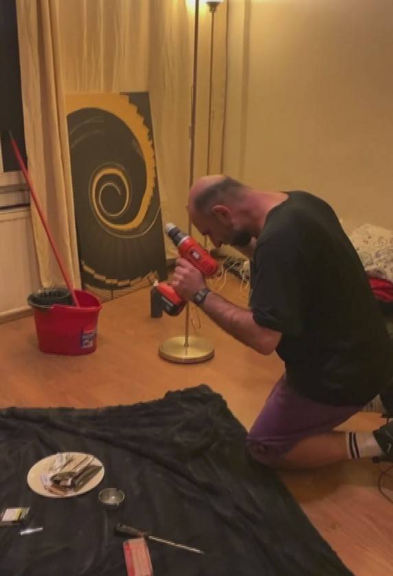 Namaz İle Dalga Geçip Sosyal Medyada Paylaştı