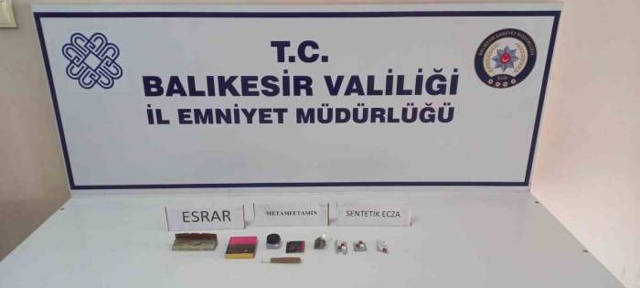 Burhaniye’de Polisin Operasyonları Sürüyor