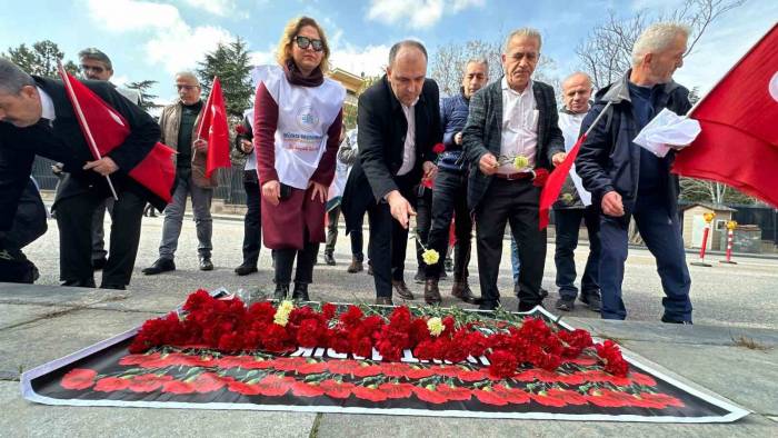 Merasim Sokak Şehitleri Anıldı