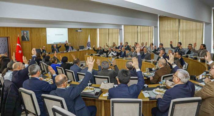 Atatürk Üniversitesinden ‘Tarihi’ Senato