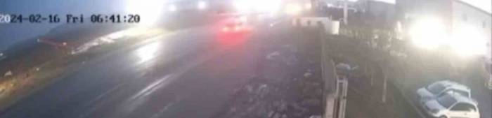 Batman’da Tekstil İşçilerini Taşıyan Minibüs Kaza Yaptı: 10 Yaralı