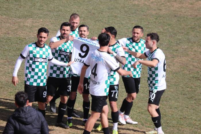 Muğlaspor Yeşil Çivril Belediyespor’u 2-0 Mağlup Etti