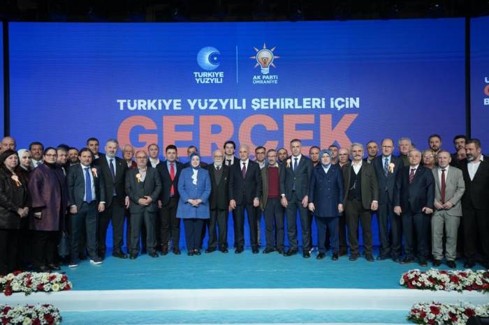 Ümraniye Belediye Başkanı Yıldırım Yeni Dönemdeki Projelerini Anlattı