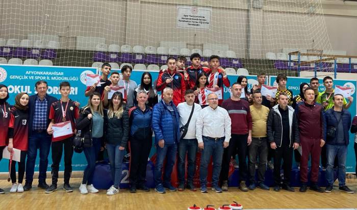 Pazarlar Spor Lisesinin Floor Curling Bölge Finallerinde Büyük Başarısı