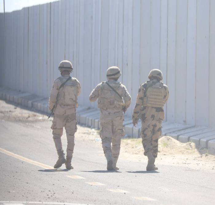 Refah’taki Yerinden Edilmiş Filistinlilerin Gergin Bekleyişi Sürüyor