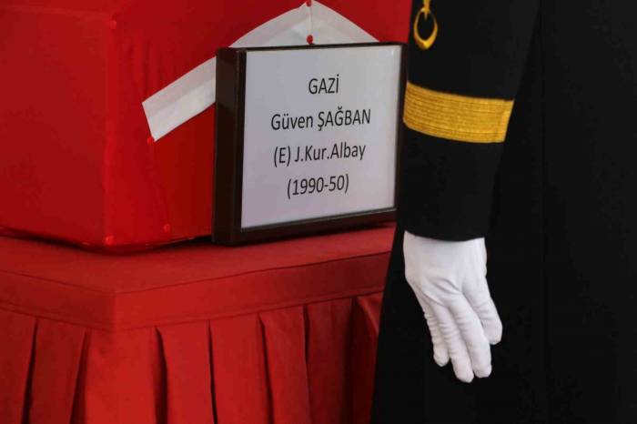 15 Temmuz Gazisi, Emekli Jandarma Kurmay Albay Şağban Son Yolculuğuna Uğurlandı