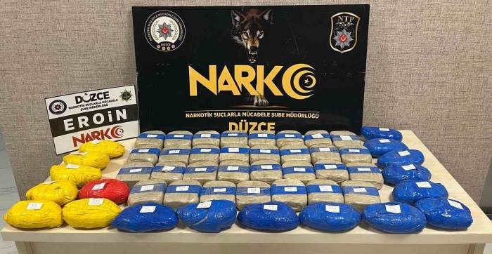 Polis Ekipleri Uyuşturucu Satıcılarına Göz Açtırmıyor