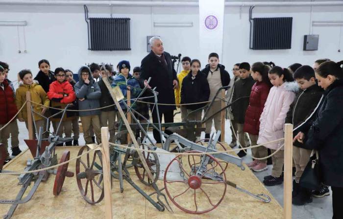 Çalmaşur ; “Kurumsal Hafıza Diri Tutulacak”